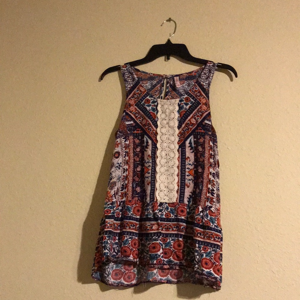 Sleeveless top